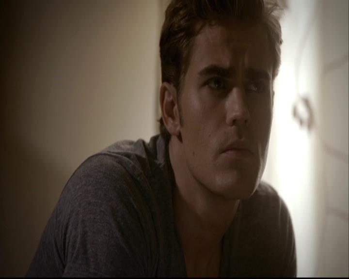 VampireDiariesWorld-dot-org_2x03BadMoonRising0539.jpg