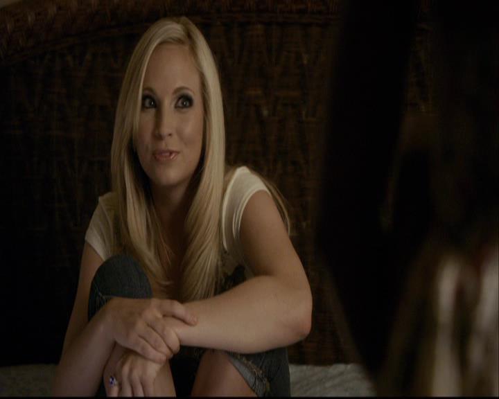 VampireDiariesWorld-dot-org_2x03BadMoonRising0559.jpg