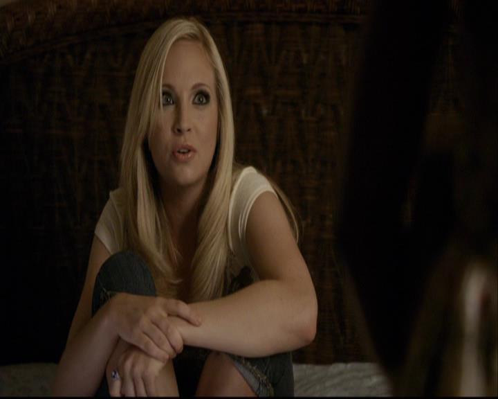 VampireDiariesWorld-dot-org_2x03BadMoonRising0560.jpg