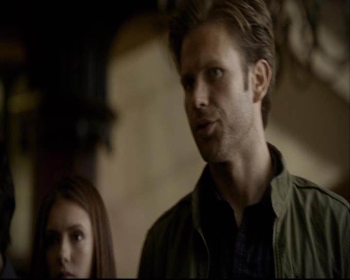 VampireDiariesWorld-dot-org_2x03BadMoonRising0599.jpg