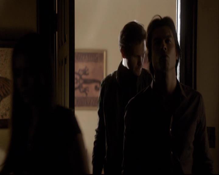 VampireDiariesWorld-dot-org_2x03BadMoonRising0637.jpg