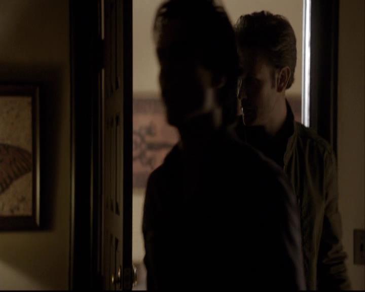 VampireDiariesWorld-dot-org_2x03BadMoonRising0638.jpg