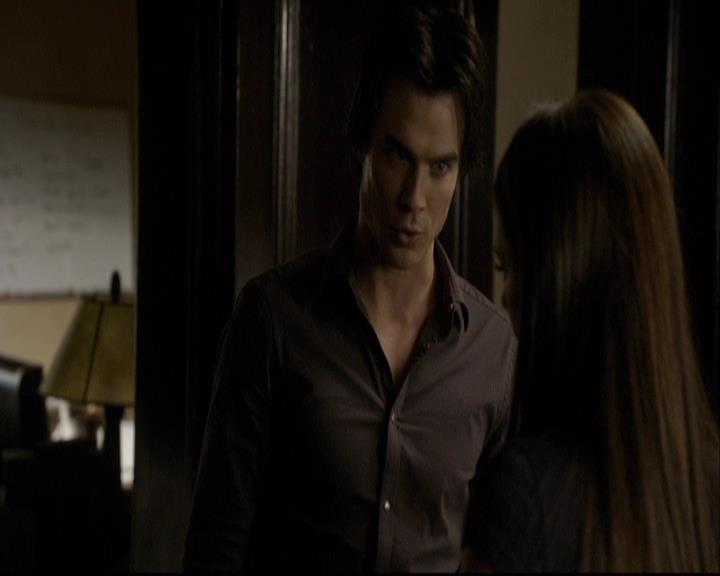 VampireDiariesWorld-dot-org_2x03BadMoonRising0709.jpg