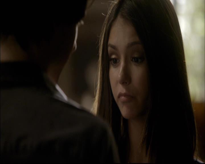 VampireDiariesWorld-dot-org_2x03BadMoonRising0717.jpg