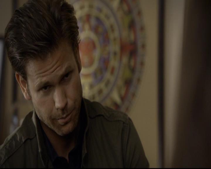 VampireDiariesWorld-dot-org_2x03BadMoonRising0760.jpg