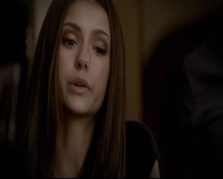 VampireDiariesWorld-dot-org_2x03BadMoonRising0763.jpg