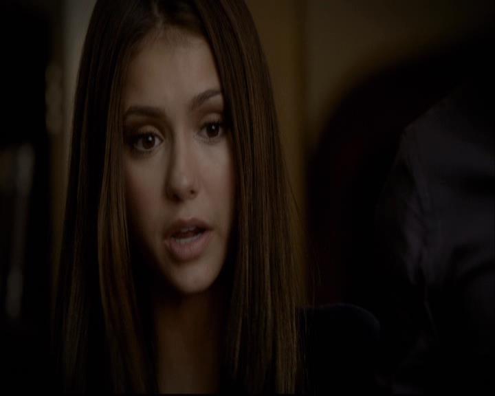 VampireDiariesWorld-dot-org_2x03BadMoonRising0771.jpg