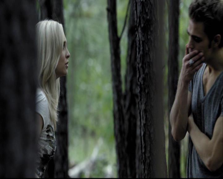 VampireDiariesWorld-dot-org_2x03BadMoonRising0798.jpg