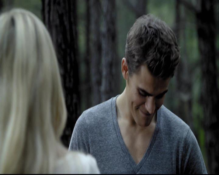 VampireDiariesWorld-dot-org_2x03BadMoonRising0808.jpg