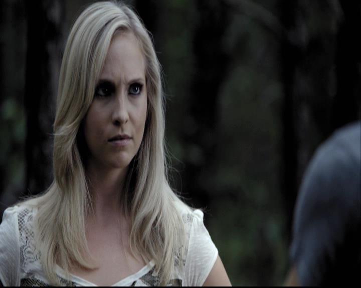 VampireDiariesWorld-dot-org_2x03BadMoonRising0817.jpg