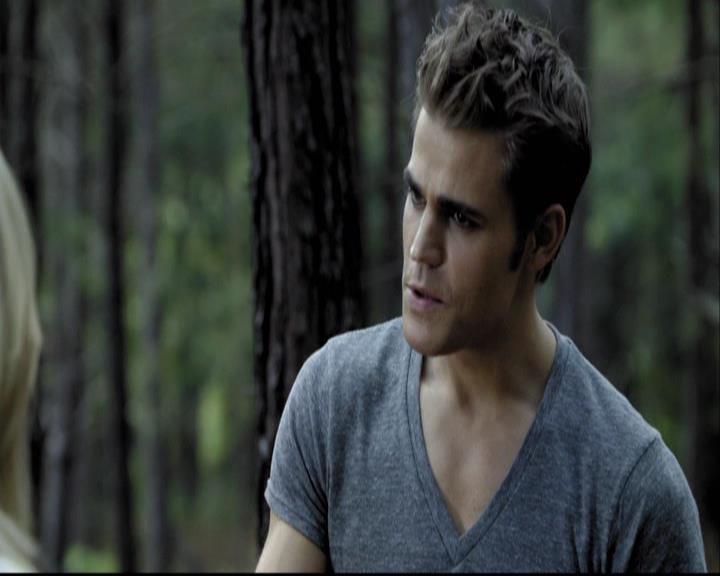 VampireDiariesWorld-dot-org_2x03BadMoonRising0819.jpg