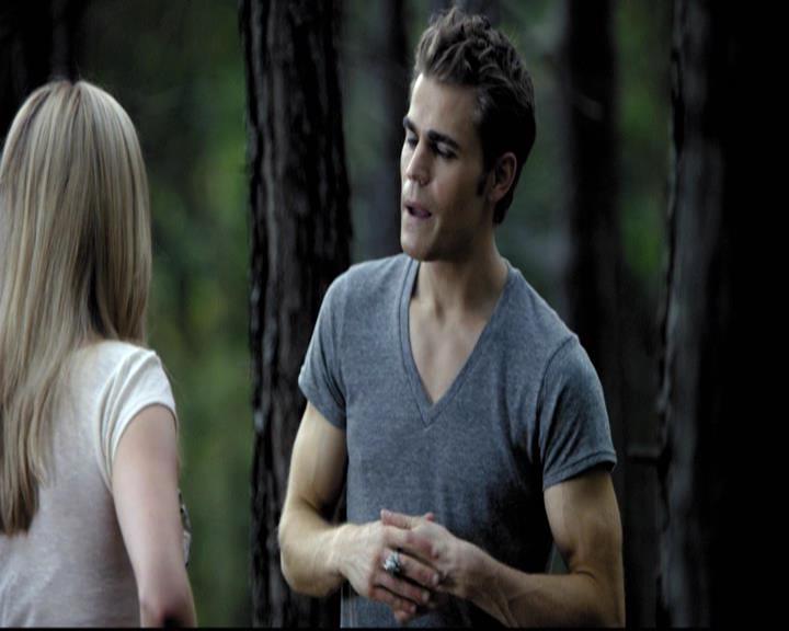 VampireDiariesWorld-dot-org_2x03BadMoonRising0826.jpg