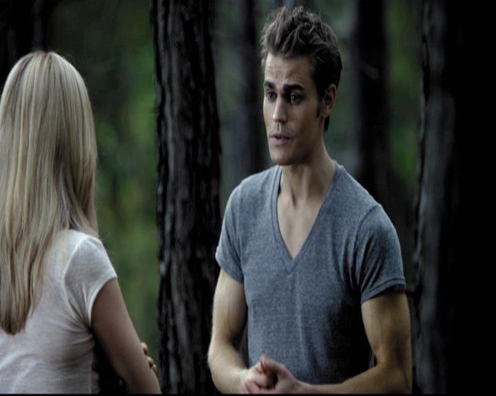 VampireDiariesWorld-dot-org_2x03BadMoonRising0833.jpg