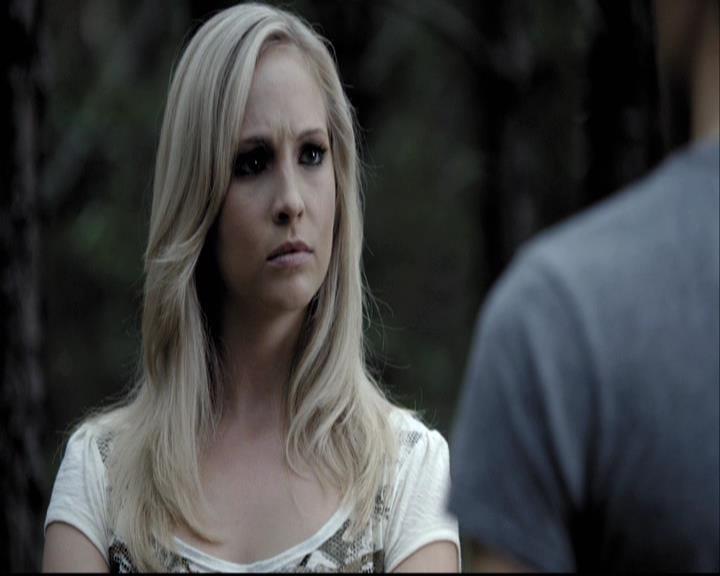 VampireDiariesWorld-dot-org_2x03BadMoonRising0835.jpg