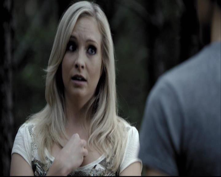 VampireDiariesWorld-dot-org_2x03BadMoonRising0847.jpg