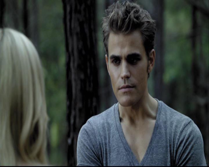 VampireDiariesWorld-dot-org_2x03BadMoonRising0852.jpg