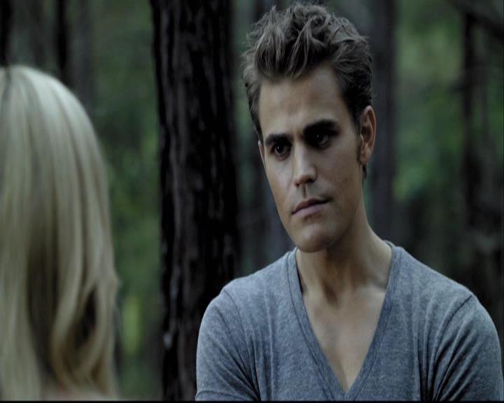 VampireDiariesWorld-dot-org_2x03BadMoonRising0854.jpg