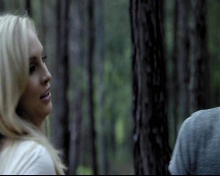 VampireDiariesWorld-dot-org_2x03BadMoonRising0869.jpg