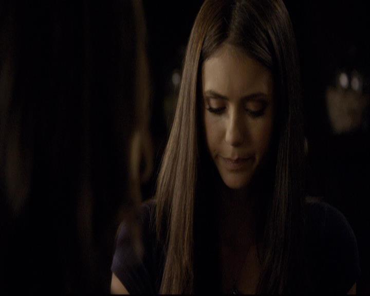 VampireDiariesWorld-dot-org_2x03BadMoonRising0889.jpg