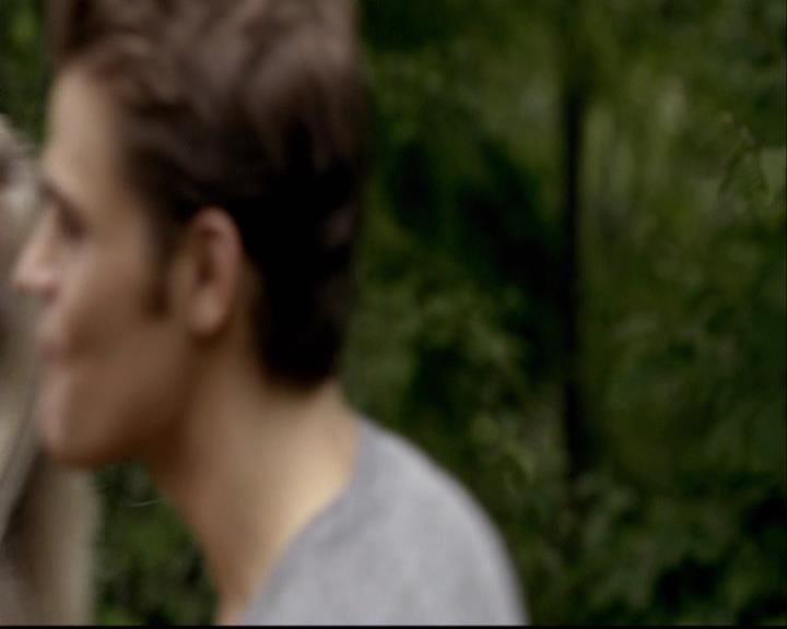 VampireDiariesWorld-dot-org_2x03BadMoonRising0997.jpg