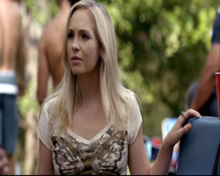 VampireDiariesWorld-dot-org_2x03BadMoonRising1042.jpg