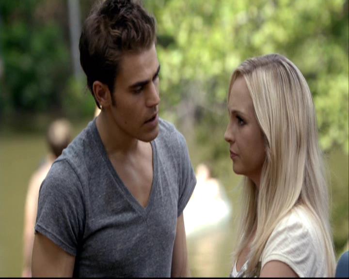 VampireDiariesWorld-dot-org_2x03BadMoonRising1046.jpg