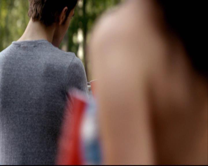 VampireDiariesWorld-dot-org_2x03BadMoonRising1052.jpg