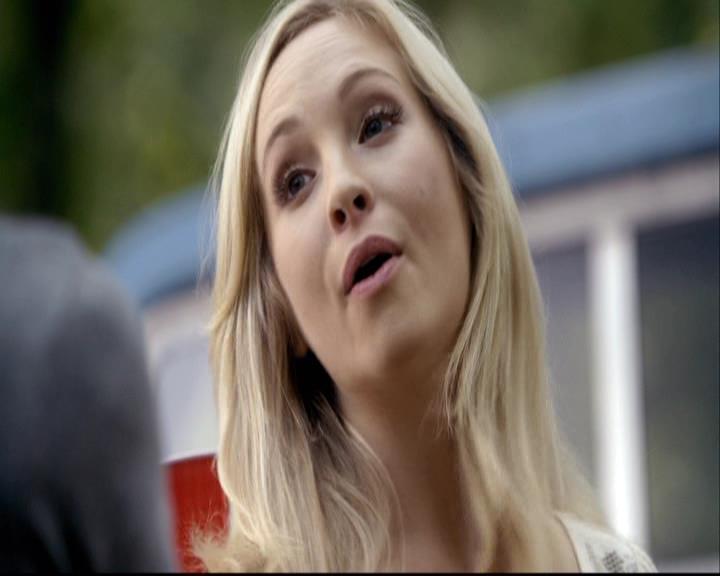 VampireDiariesWorld-dot-org_2x03BadMoonRising1057.jpg