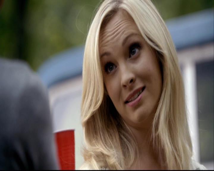 VampireDiariesWorld-dot-org_2x03BadMoonRising1058.jpg