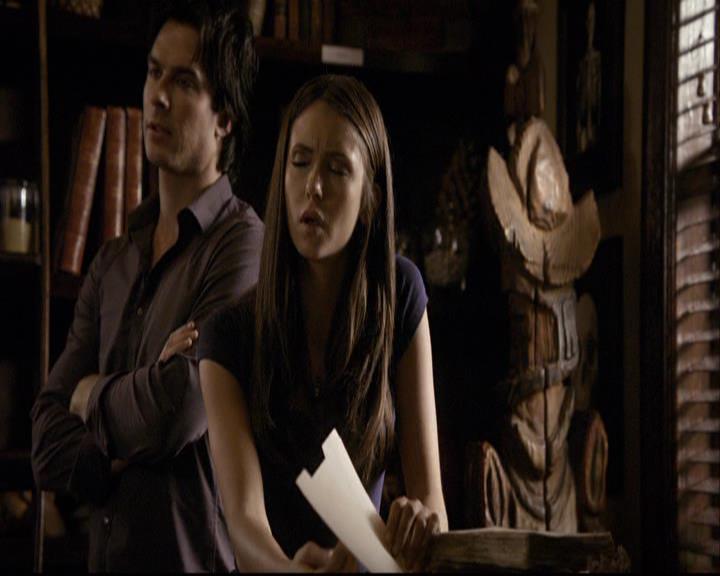 VampireDiariesWorld-dot-org_2x03BadMoonRising1088.jpg