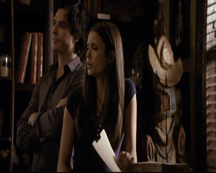 VampireDiariesWorld-dot-org_2x03BadMoonRising1089.jpg