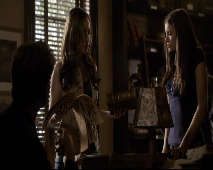 VampireDiariesWorld-dot-org_2x03BadMoonRising1099.jpg