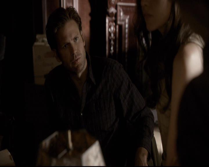 VampireDiariesWorld-dot-org_2x03BadMoonRising1114.jpg