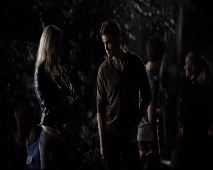 VampireDiariesWorld-dot-org_2x03BadMoonRising1220.jpg