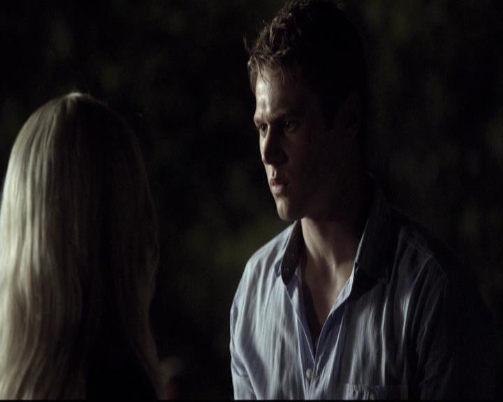 VampireDiariesWorld-dot-org_2x03BadMoonRising1244.jpg