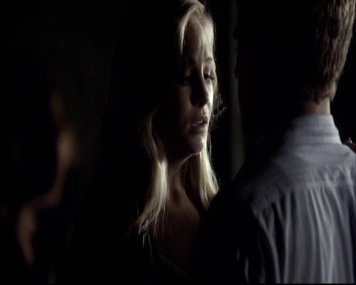 VampireDiariesWorld-dot-org_2x03BadMoonRising1253.jpg