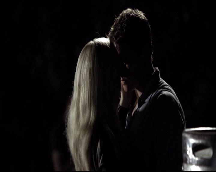 VampireDiariesWorld-dot-org_2x03BadMoonRising1266.jpg