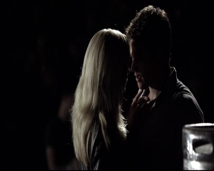 VampireDiariesWorld-dot-org_2x03BadMoonRising1268.jpg