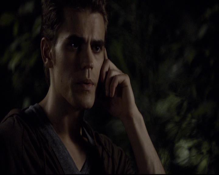 VampireDiariesWorld-dot-org_2x03BadMoonRising1277.jpg