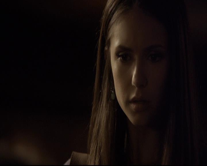VampireDiariesWorld-dot-org_2x04MemoryLane0205.jpg