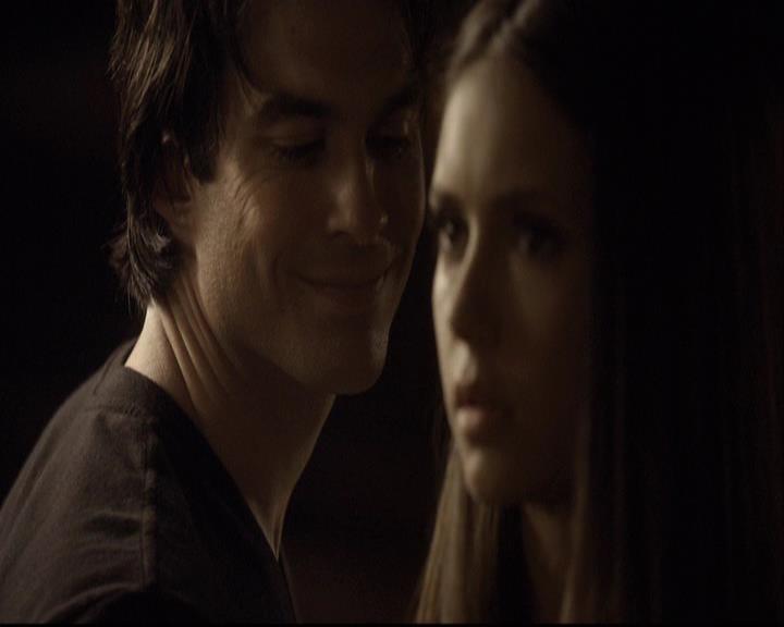 VampireDiariesWorld-dot-org_2x04MemoryLane0226.jpg