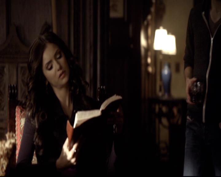 VampireDiariesWorld-dot-org_2x04MemoryLane0298.jpg