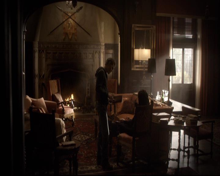 VampireDiariesWorld-dot-org_2x04MemoryLane0307.jpg