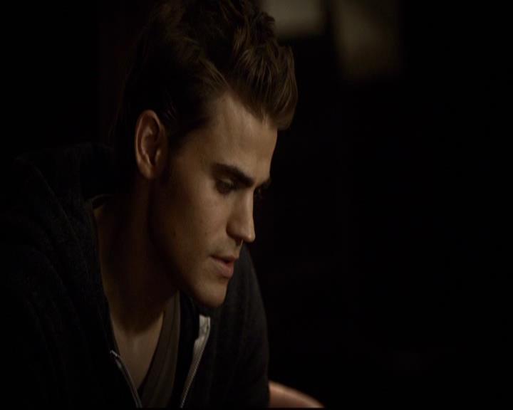 VampireDiariesWorld-dot-org_2x04MemoryLane0345.jpg