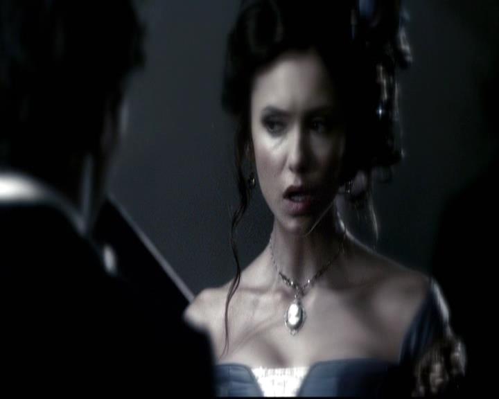 VampireDiariesWorld-dot-org_2x04MemoryLane0390.jpg