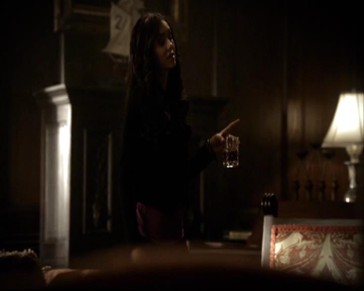 VampireDiariesWorld-dot-org_2x04MemoryLane0429.jpg