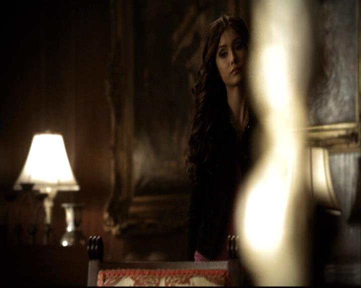 VampireDiariesWorld-dot-org_2x04MemoryLane0432.jpg