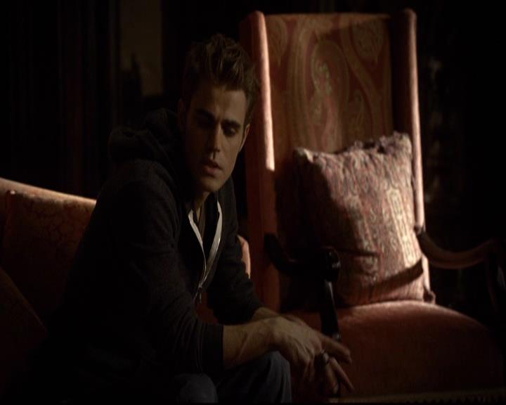 VampireDiariesWorld-dot-org_2x04MemoryLane0433.jpg