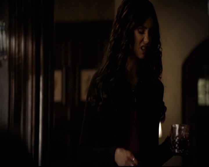 VampireDiariesWorld-dot-org_2x04MemoryLane0440.jpg