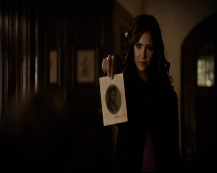 VampireDiariesWorld-dot-org_2x04MemoryLane0456.jpg